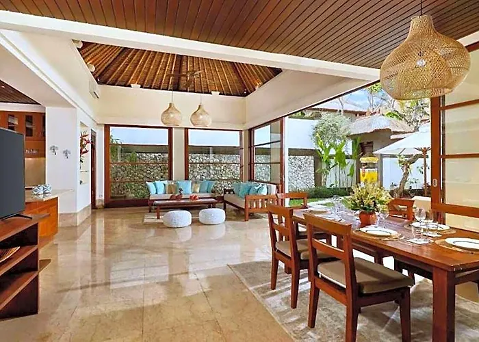Villa Amberlynn 3 Bedroom Private Pool Zn43 Kuta Selatan